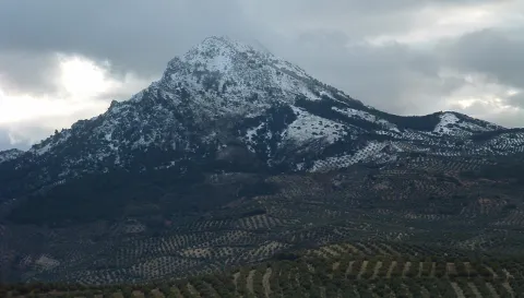 Sierra%20Ahillos%20nevada%20-%20copia.jpg