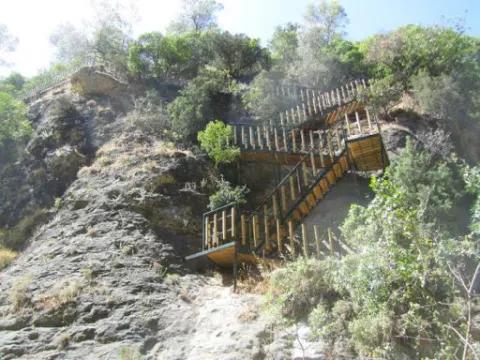 Sendero%20r%C3%ADo%20Ca%C3%B1amares.jpg