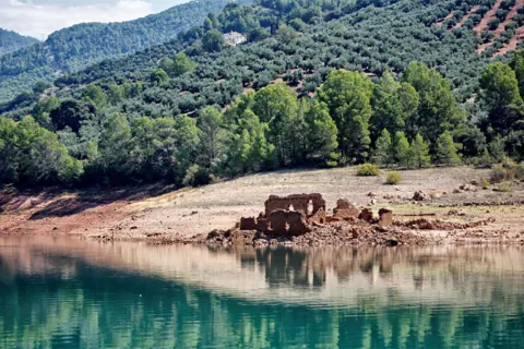 Ruta%20en%20coche%20del%20Embalse%20del%20Tranco%205.jpg