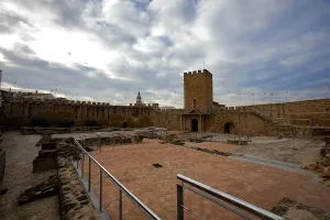 Castillo del Trovador Macías