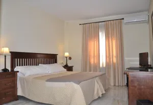 HABITACION_08%20%281%29.jpg