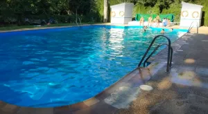 piscina%20%281%29.png