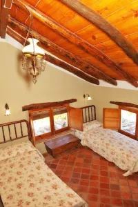 Casa%20Rural%20Collado%20del%20Pocico.jpg
