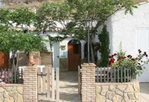 cuevamaria1.jpg