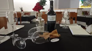 4%20Restaurante%20Mesa.jpg