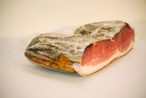 speck-811386_640.jpg