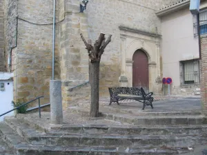Iglesia%20parroquial%20de%20la%20Asunci%C3%B3n%20de%20rus4.jpg